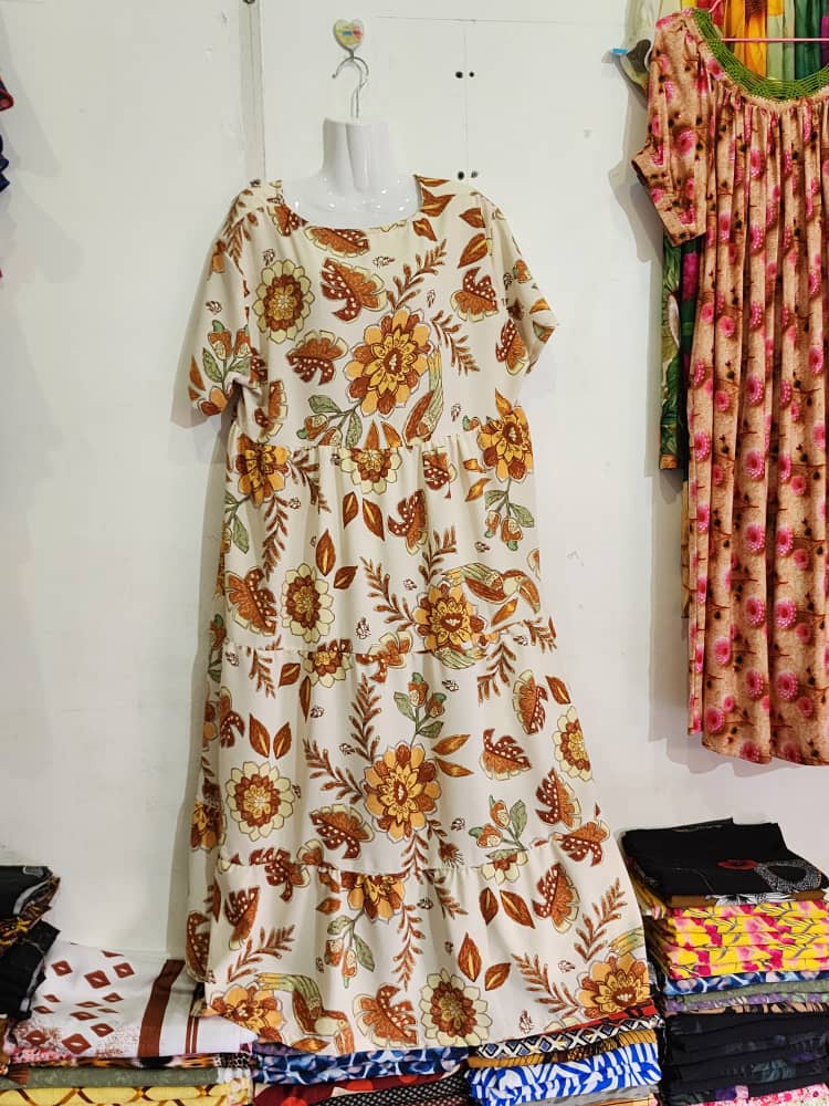 Cream floral dress wide